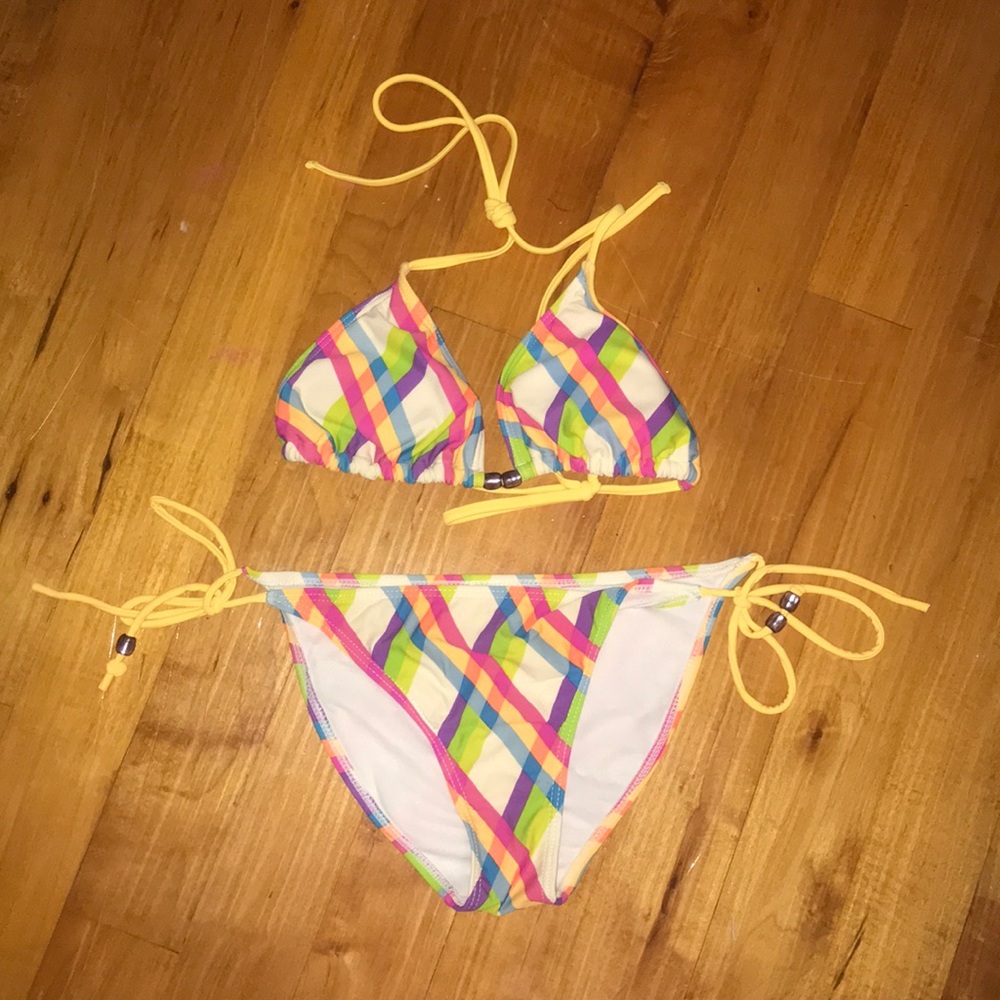 Barely used bikini. Only worn 1-2 times.